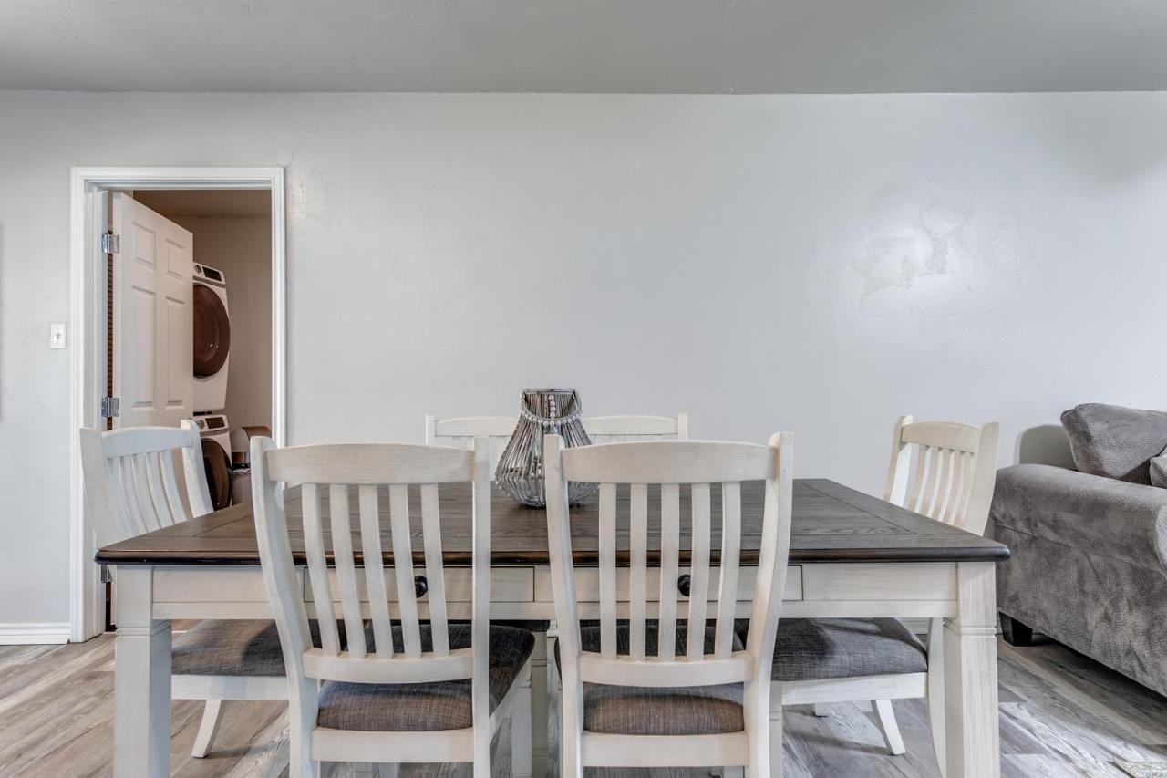 Cozy 4 Bedroom Home Blocks To Main Street And Wineries Fredericksburg Esterno foto